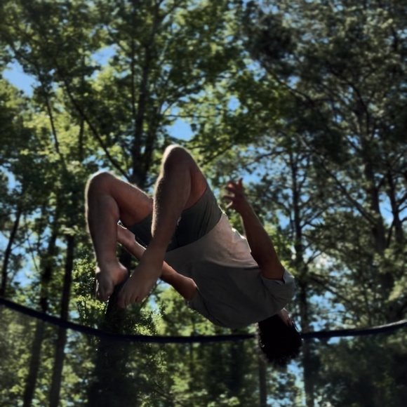 Meet your Posher, Tristan - Picture 2 of 14